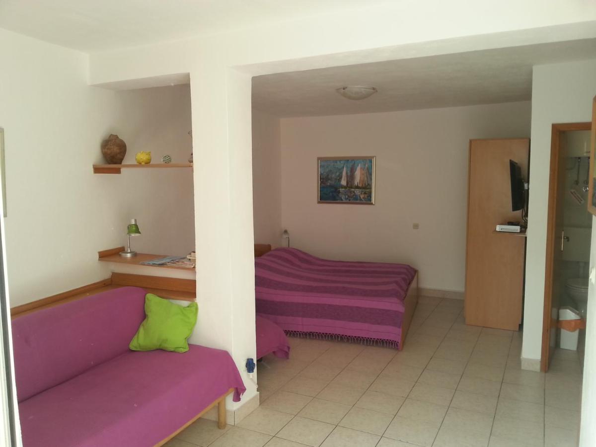 Apartments Haracic Hvar Town Bagian luar foto