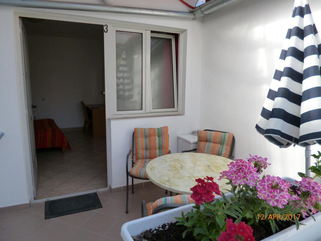 Apartments Haracic Hvar Town Bagian luar foto